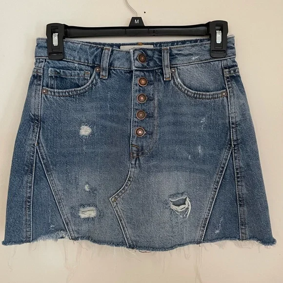 Free People Distressed Jean Skirt - Sz 25 - Picture 4 of 8